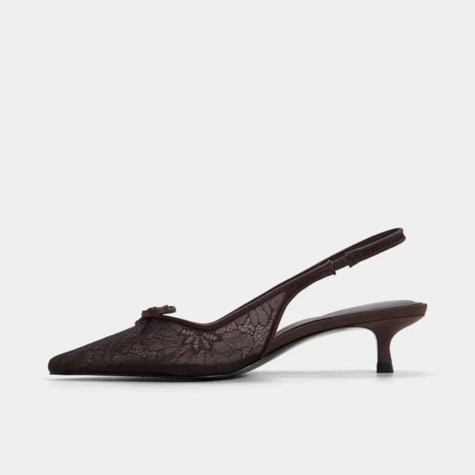Azaro Slingback con tacco basso