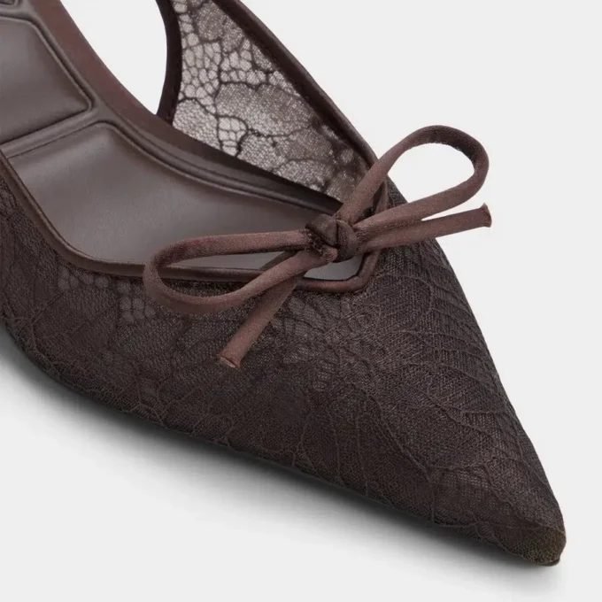Azaro Slingback con tacco basso