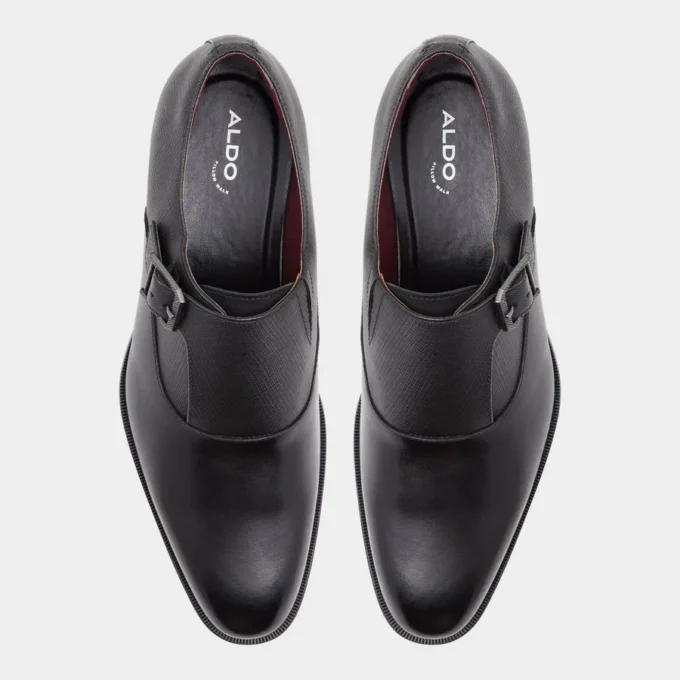 Elegante mocassino con fibbia Elegante mocassino con fibbia