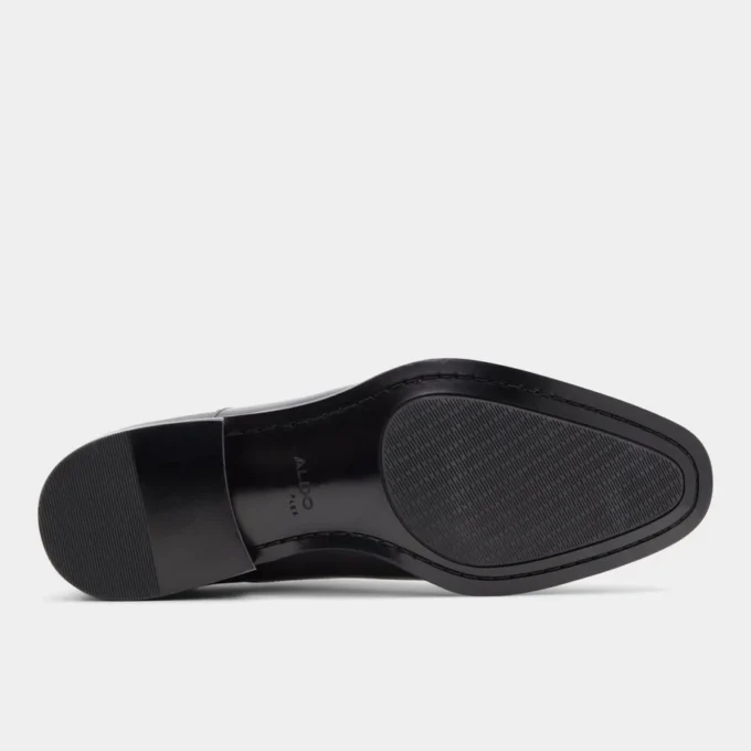 Elegante mocassino con fibbia Elegante mocassino con fibbia