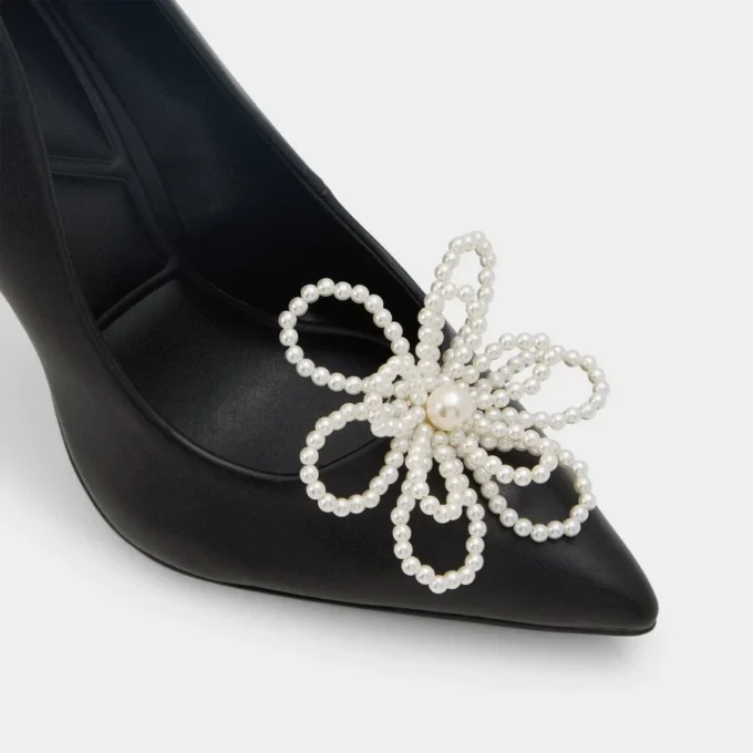 Fiorellino decorativo per scarpe