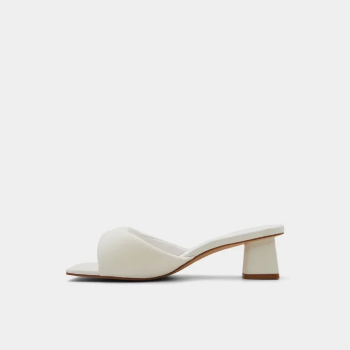 Mule con tacco Aneka, tacco largo Mule con tacco Aneka, tacco largo