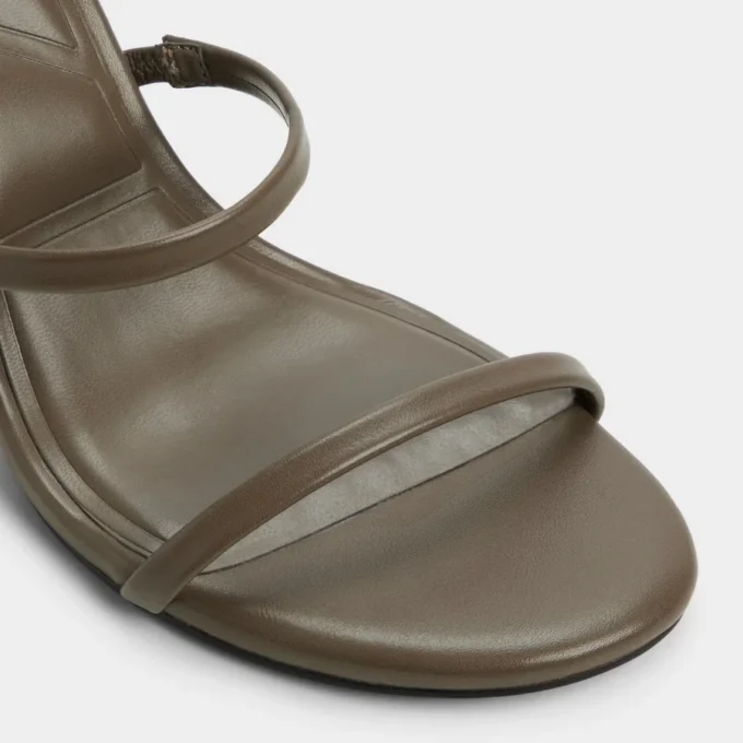 Mule con tacco Avelinda