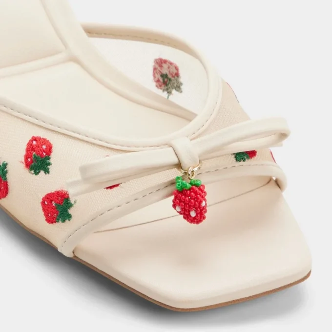 Mule con tacco Begonia, tacco basso