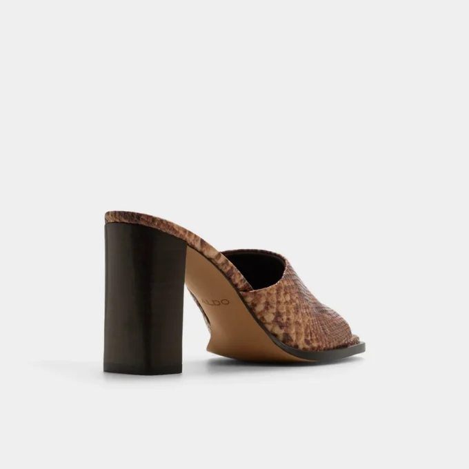 Mule con tacco Re-sophia, tacco largo