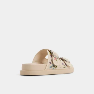 Sandalo con plantare Bohochic, Sandalo con plantare