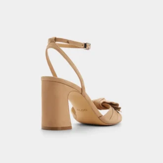 Sandalo con tacco largo e cinturini Angelknot