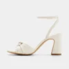Sandalo con tacco largo e cinturini Angelknot