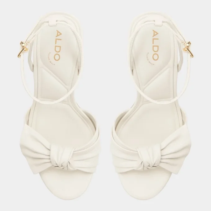 Sandalo con tacco largo e cinturini Angelknot