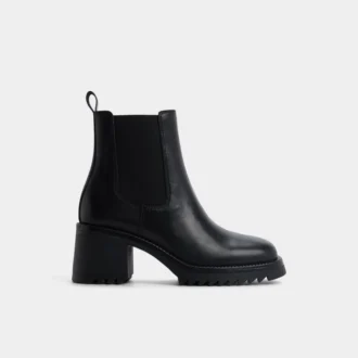 Stivaletto Chelsea Anneliese, suola con tacchetti