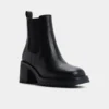 Stivaletto Chelsea Anneliese, suola con tacchetti Stivaletto Chelsea Anneliese, suola con tacchetti